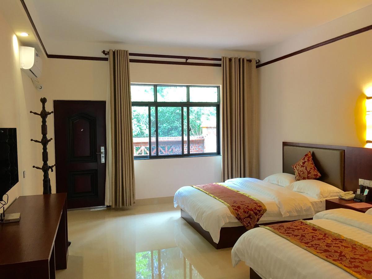 Yangshuo Mountain Top Retreat Exterior photo