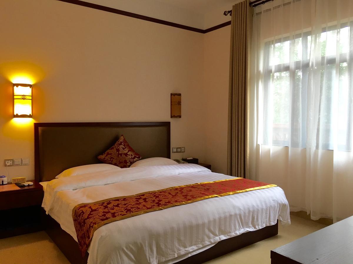 Yangshuo Mountain Top Retreat Exterior photo
